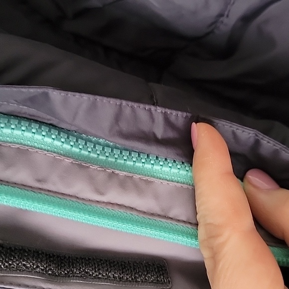 The North Face Jacket/Coat - Picture 7 of 10